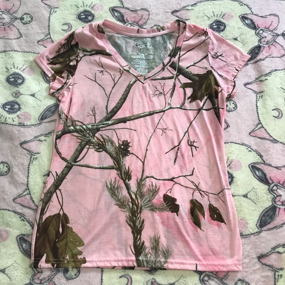NWOT Realtree Pink Camo Tee